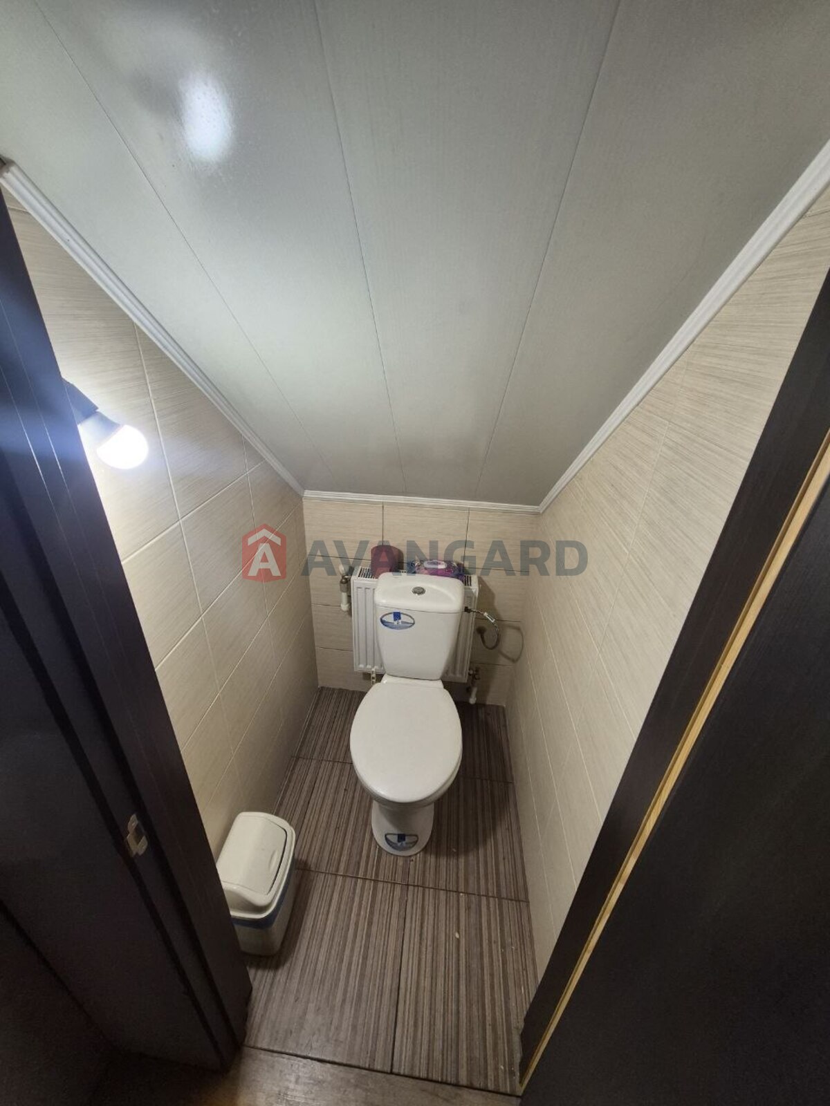 �������, 105 ��.�. ���� 13