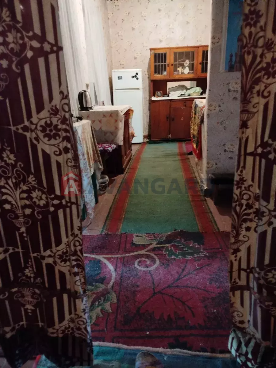 ������� �������, 56 ��.�. ���� 21