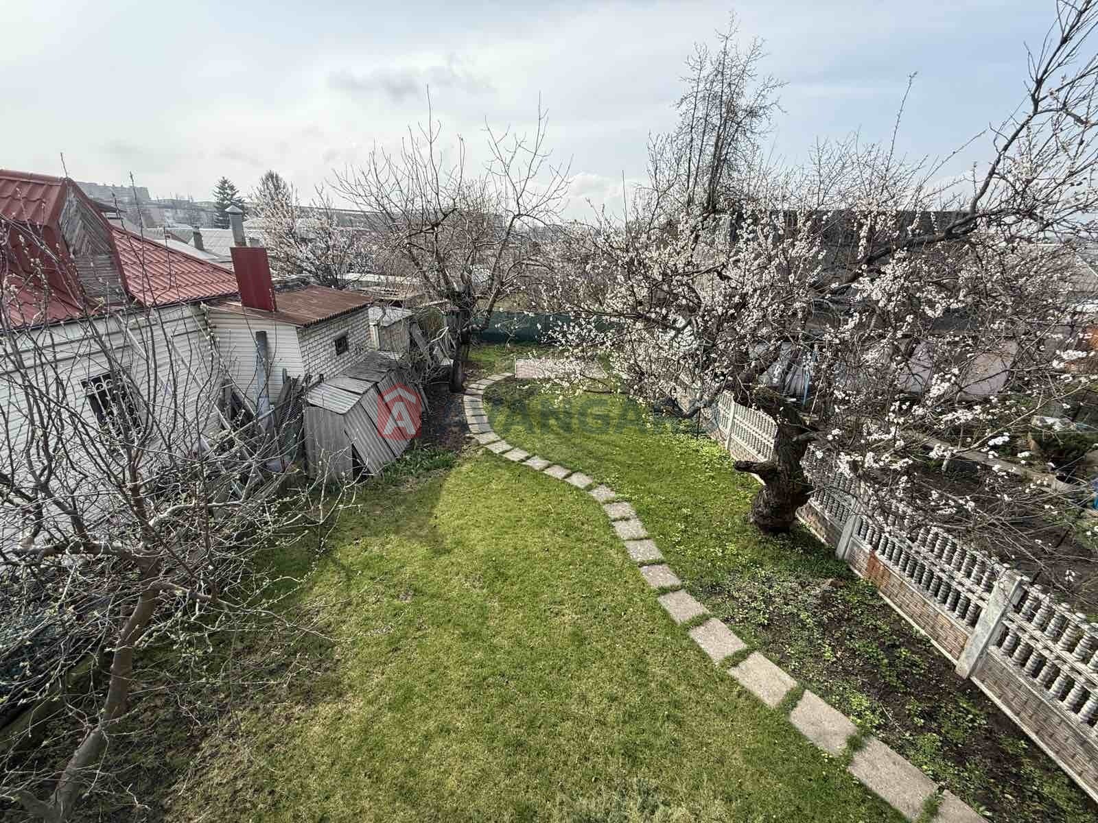 ���, 180 ��.�. ���� 4