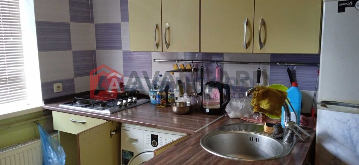 ����� ����, 33 ��.�. ���� 8