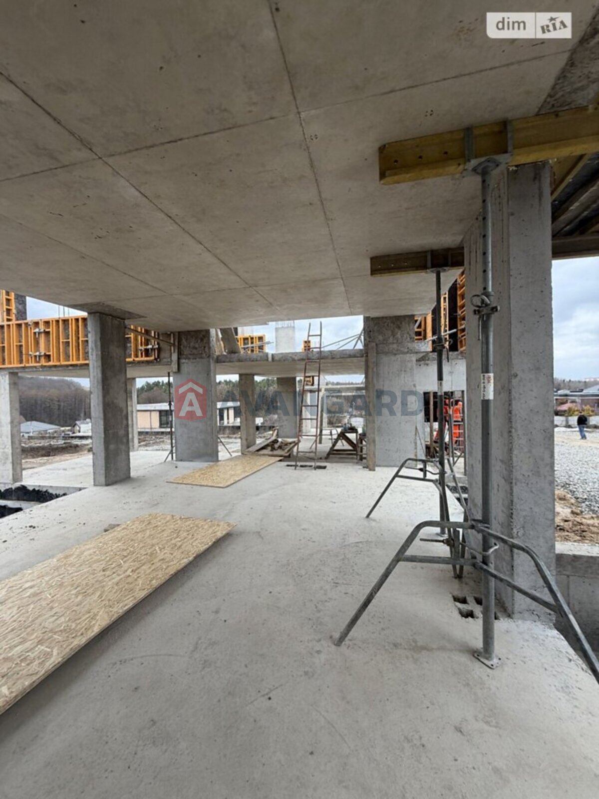 ��������, 170 ��.�. ���� 3