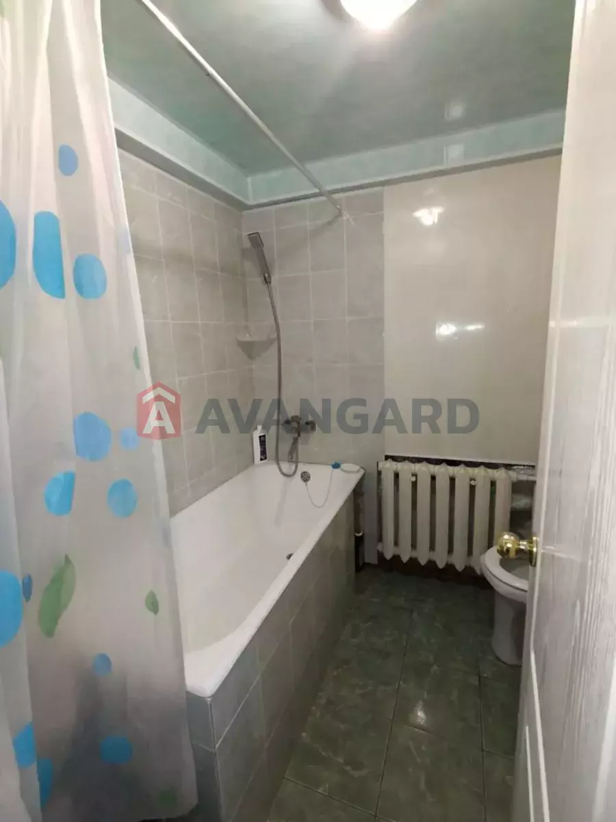 ������� �������, 40 ��.�. ���� 9