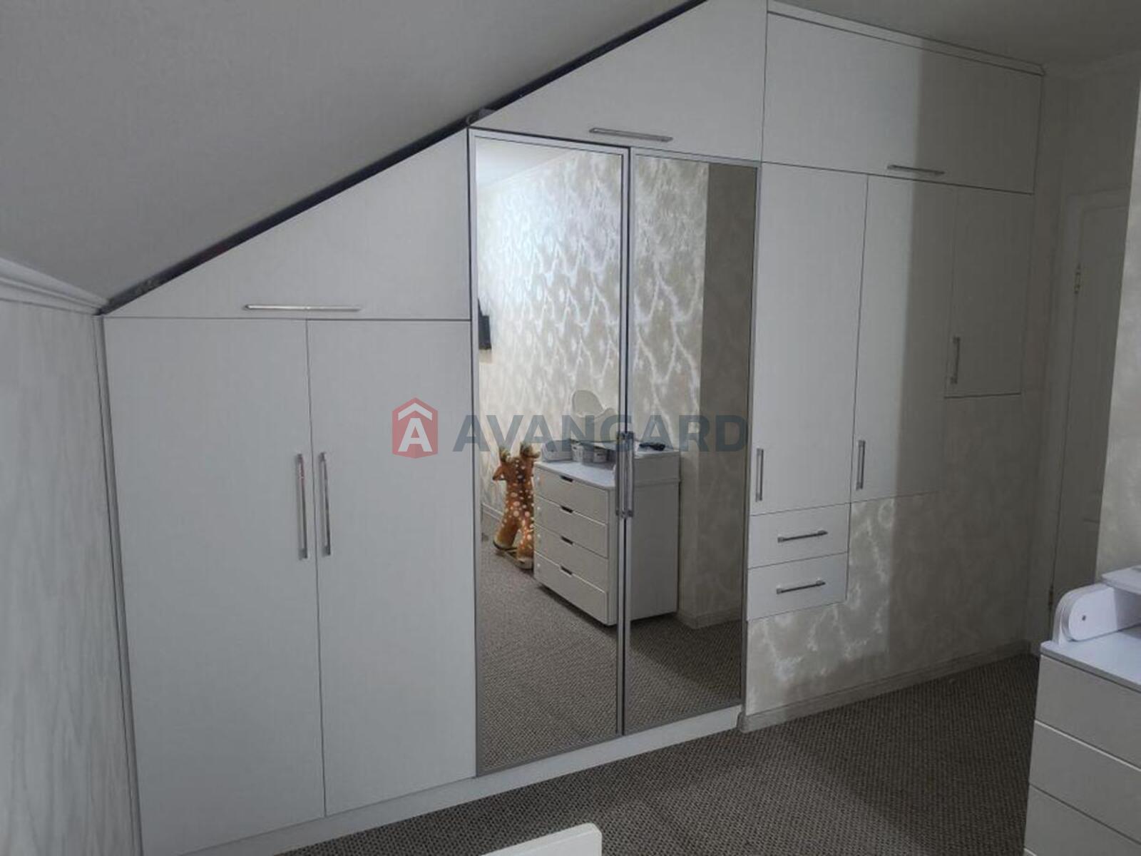 ��������, 70 ��.�. ���� 20