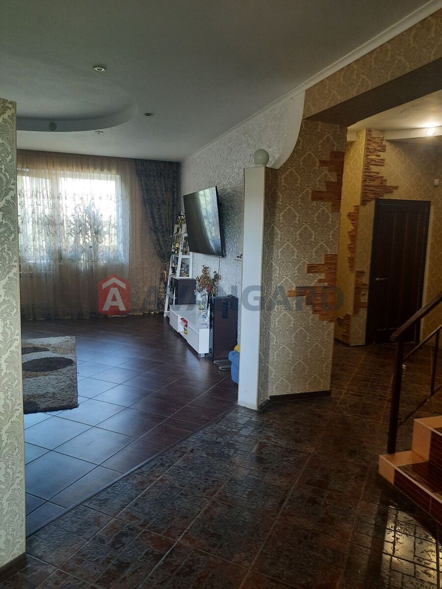 �������, 250 ��.�. ���� 7