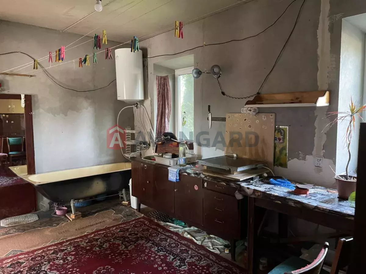 ������� �������, 55 ��.�. ���� 8