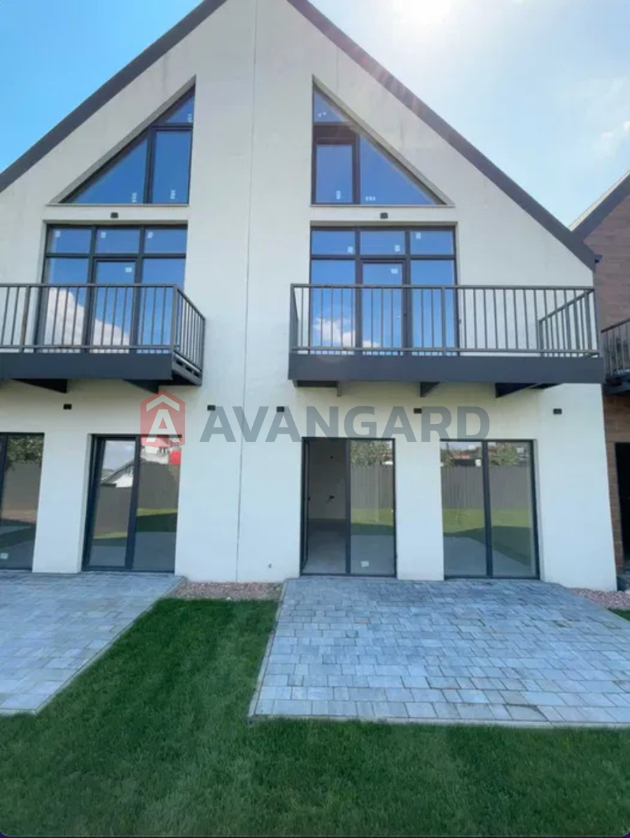 ��������, 135 ��.�. ���� 3