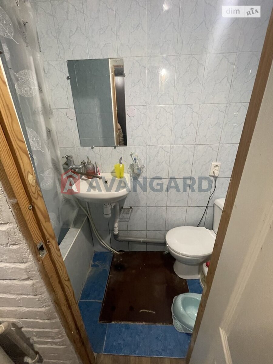 ������� �������, 40 ��.�. ���� 10