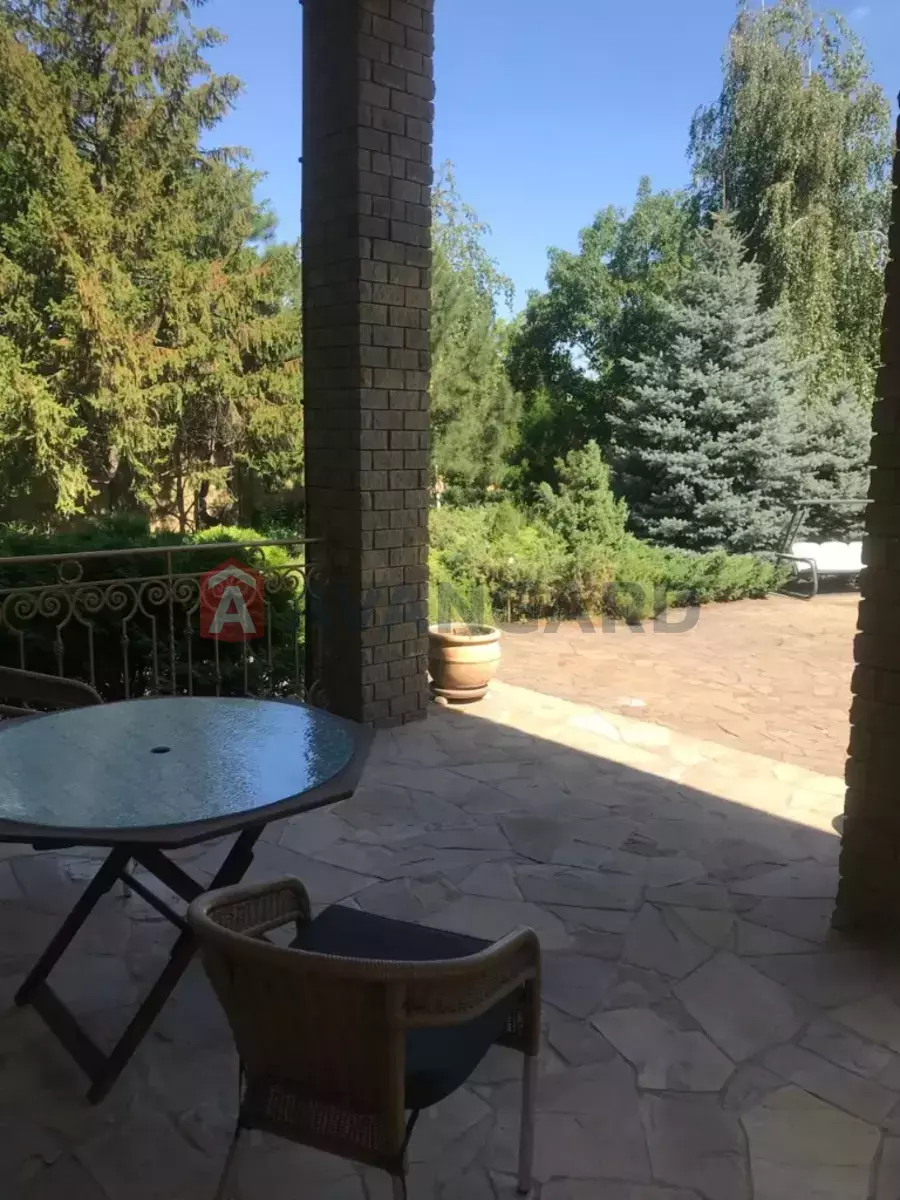 �������, 775 ��.�. ���� 2