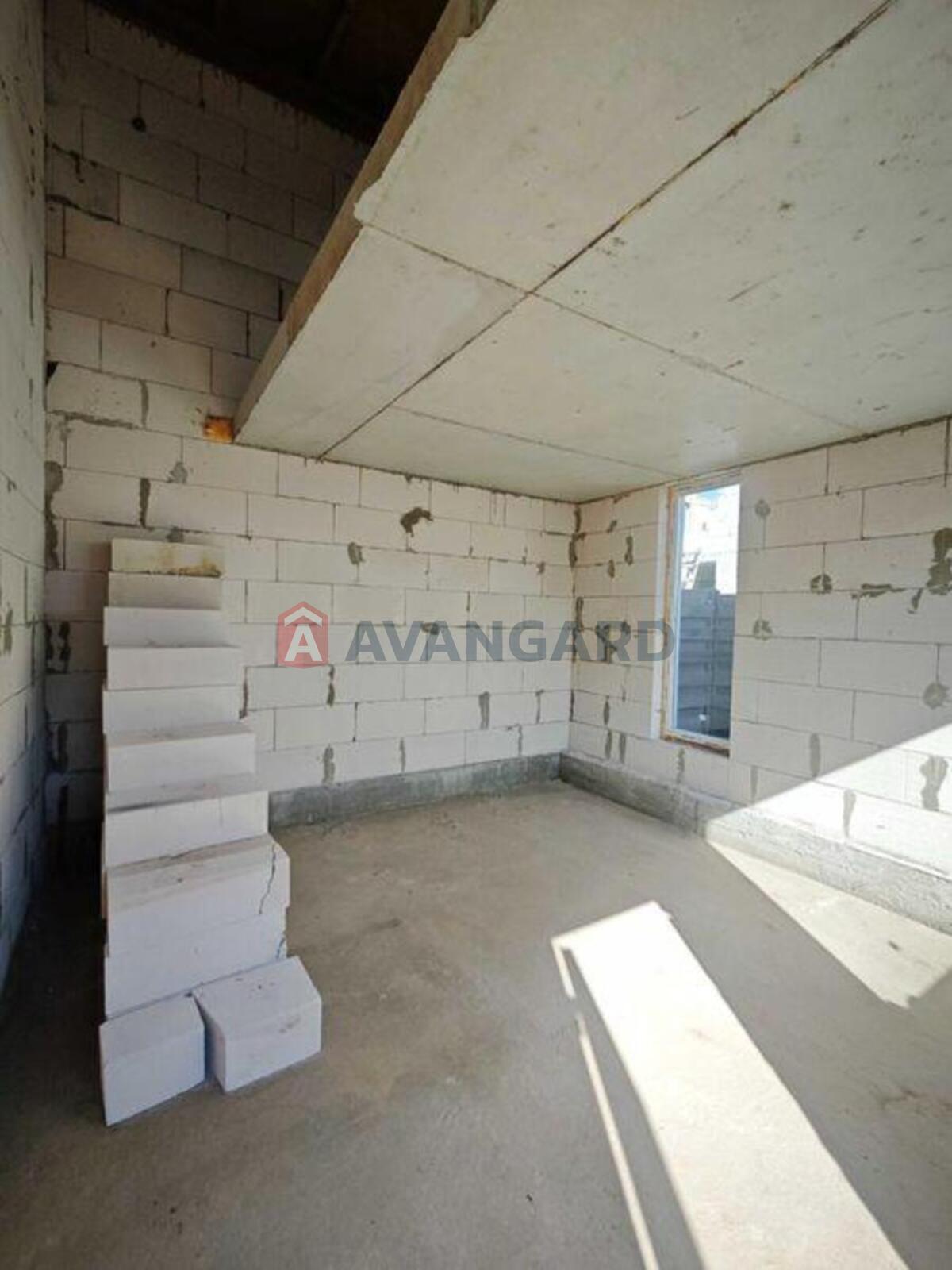 ��������, 33 ��.�. ���� 3