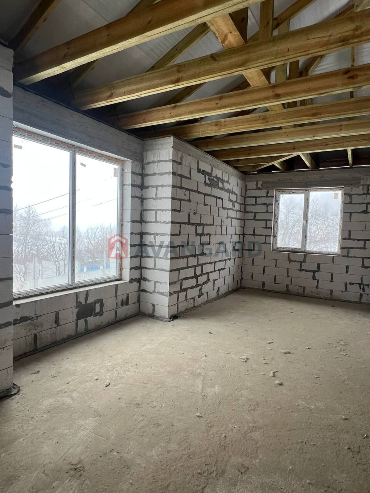 �������, 125 ��.�. ���� 8