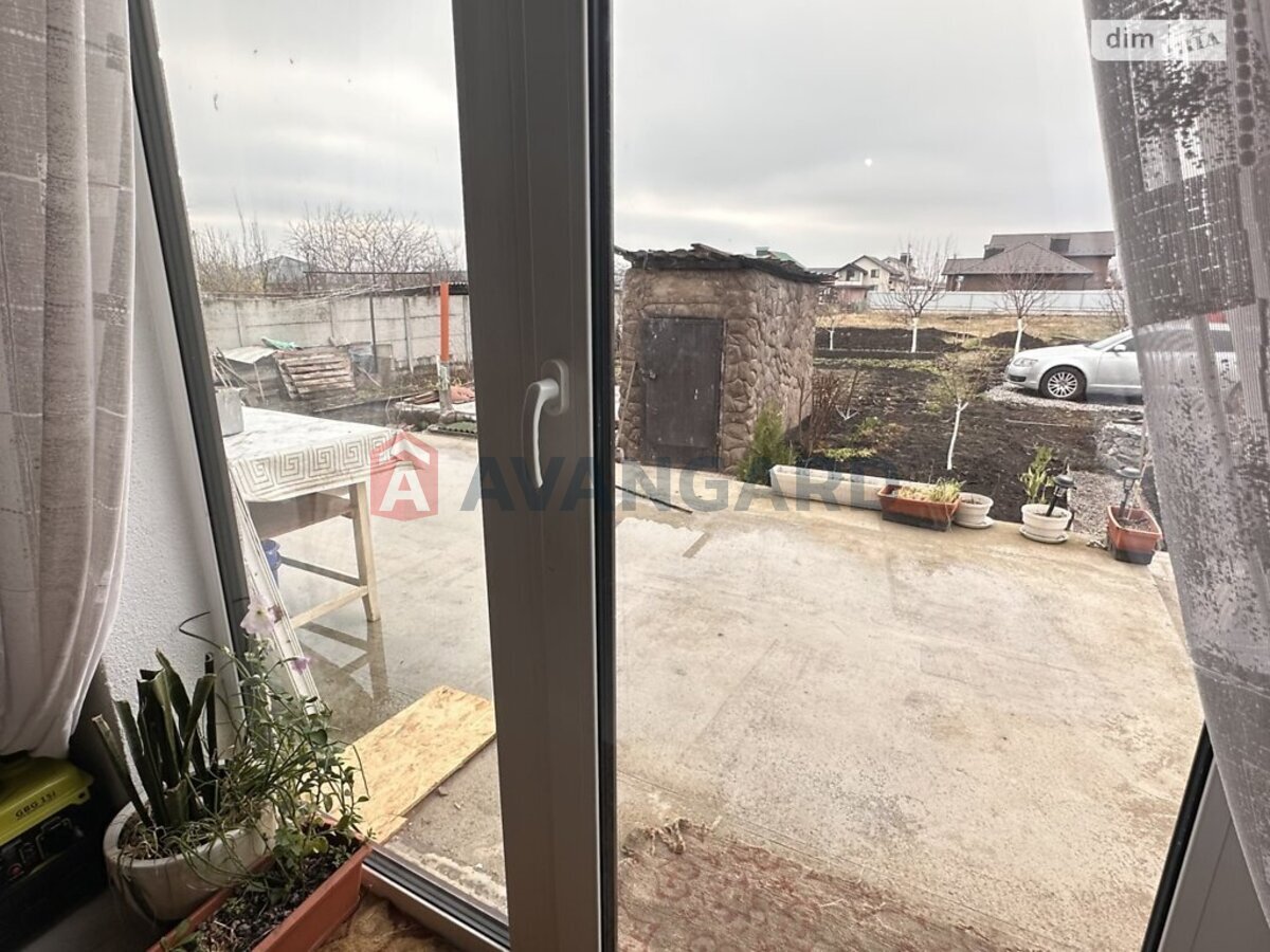 �������, 100 ��.�. ���� 20