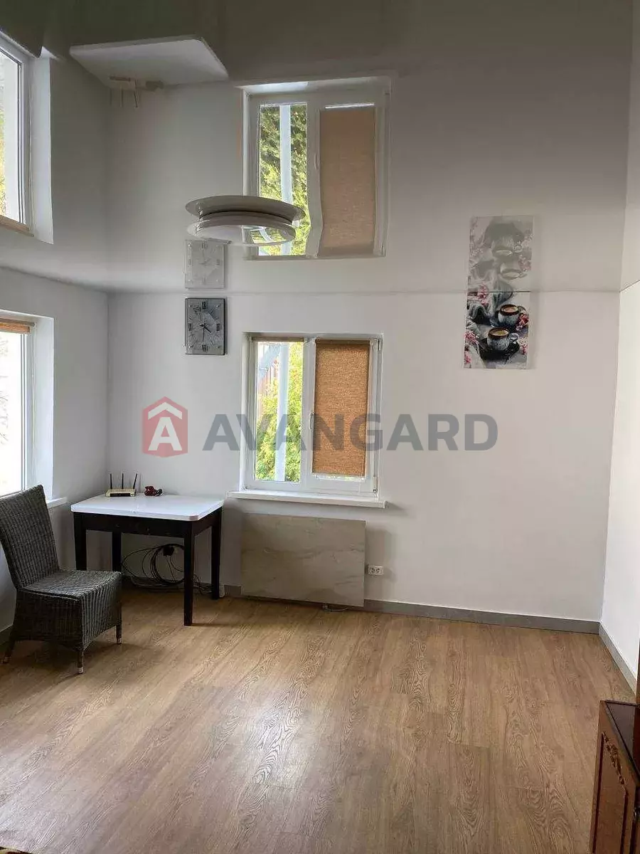 ����, 46 ��.�. ���� 13