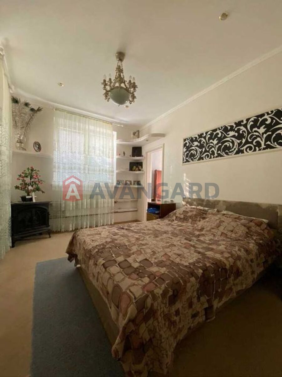 �������, 132 ��.�. ���� 6