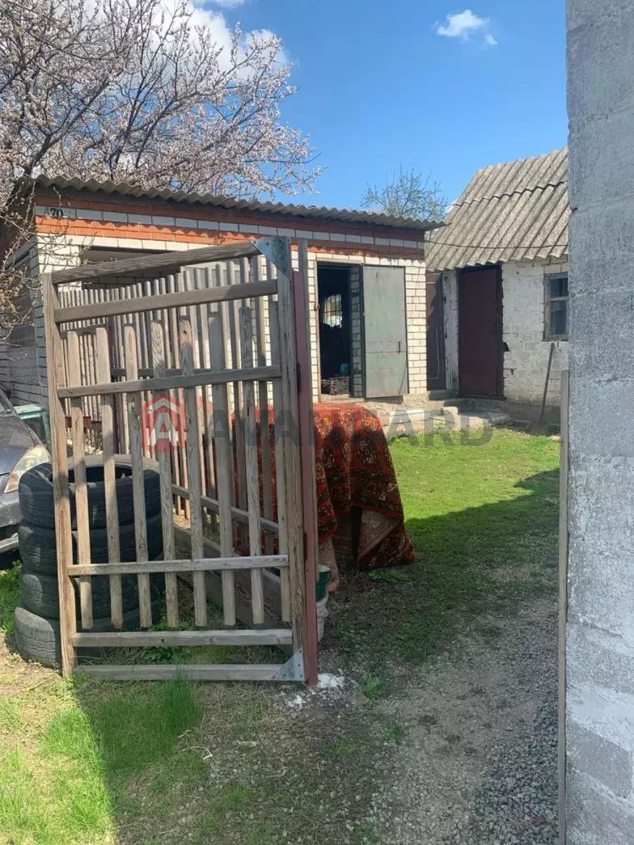 �������, 100 ��.�. ���� 4