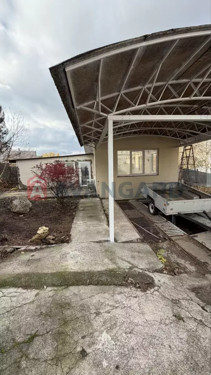 �������, 200 ��.�. ���� 7