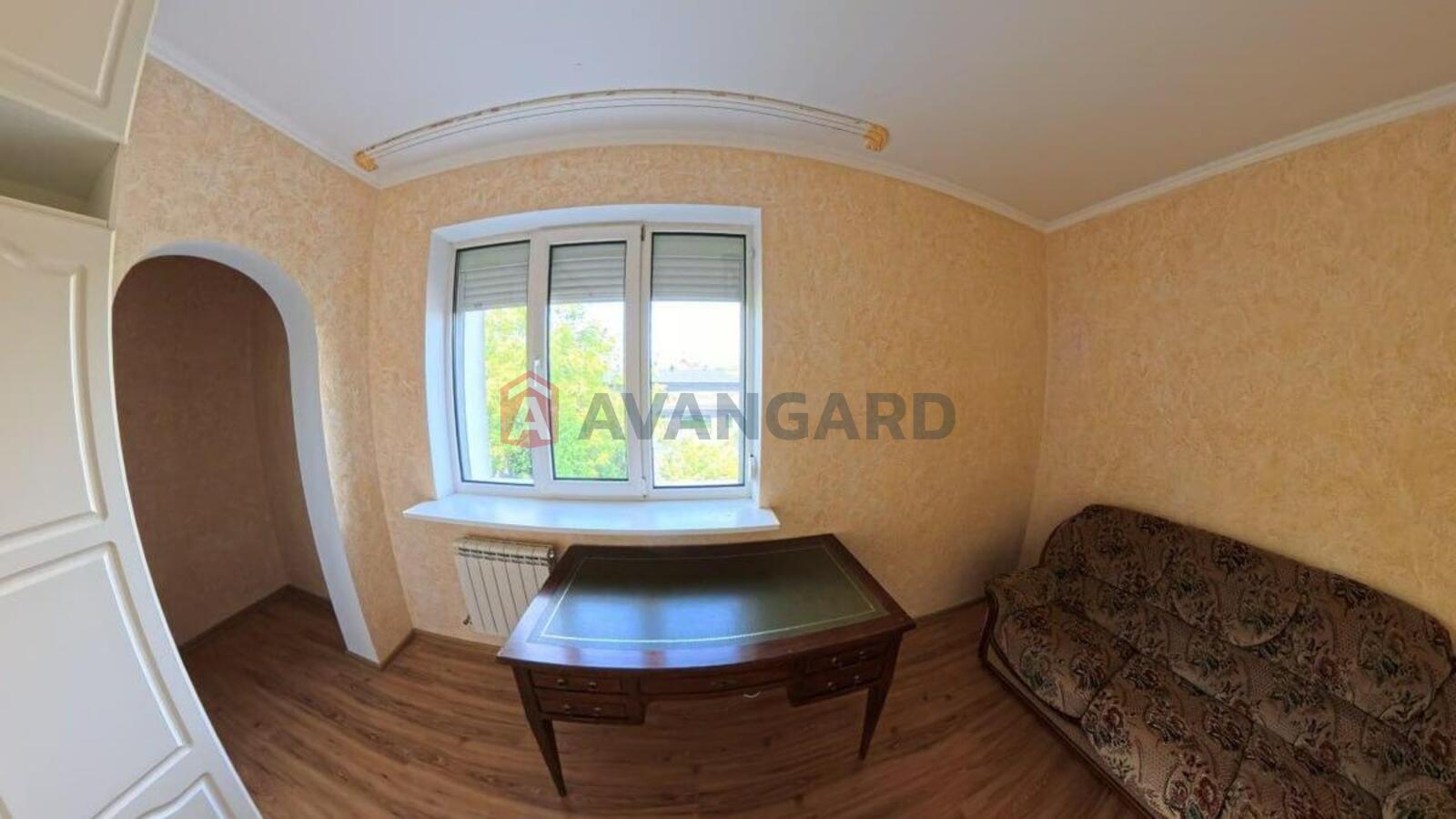 �������, 414 ��.�. ���� 30