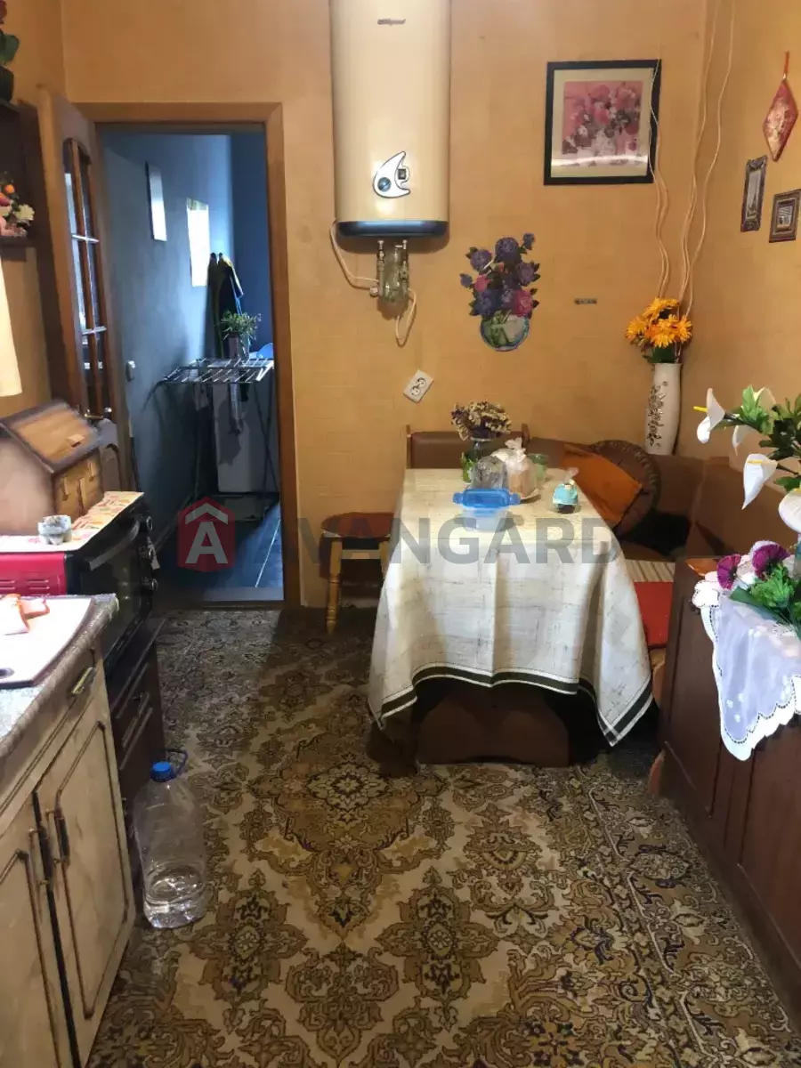 �������, 55 ��.�. ���� 13