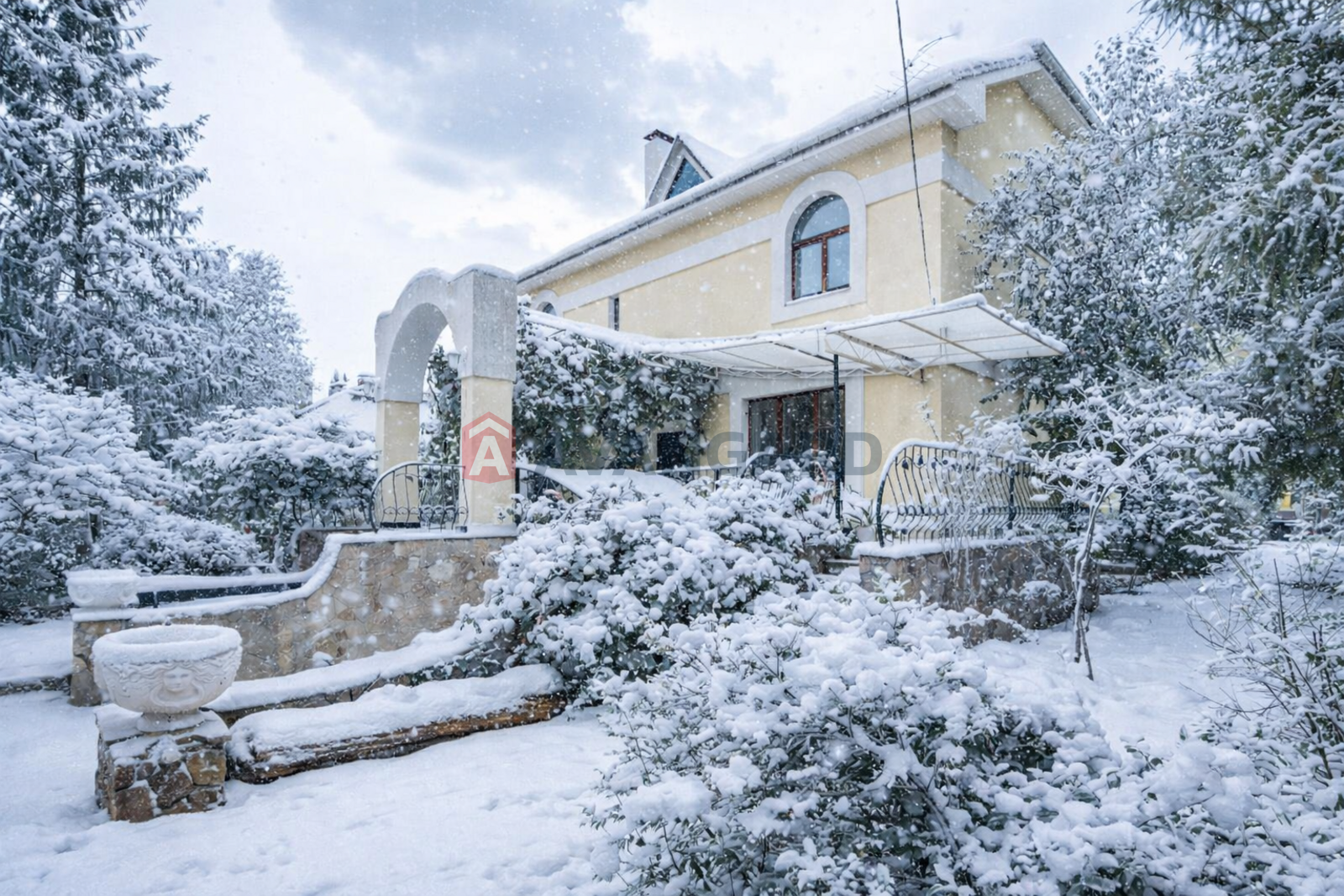 �������, 332 ��.�. ���� 27