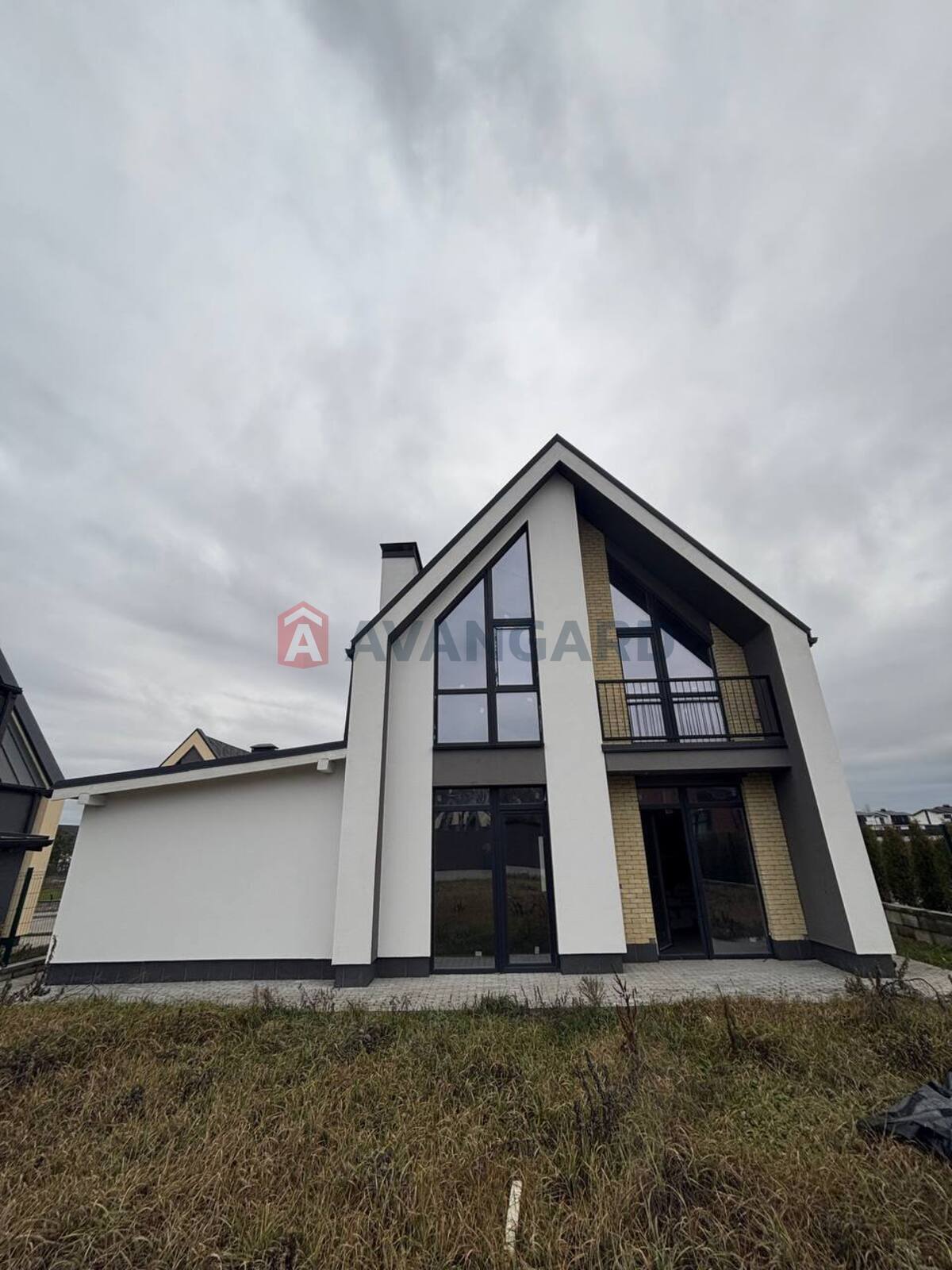 �������, 110 ��.�. ���� 15