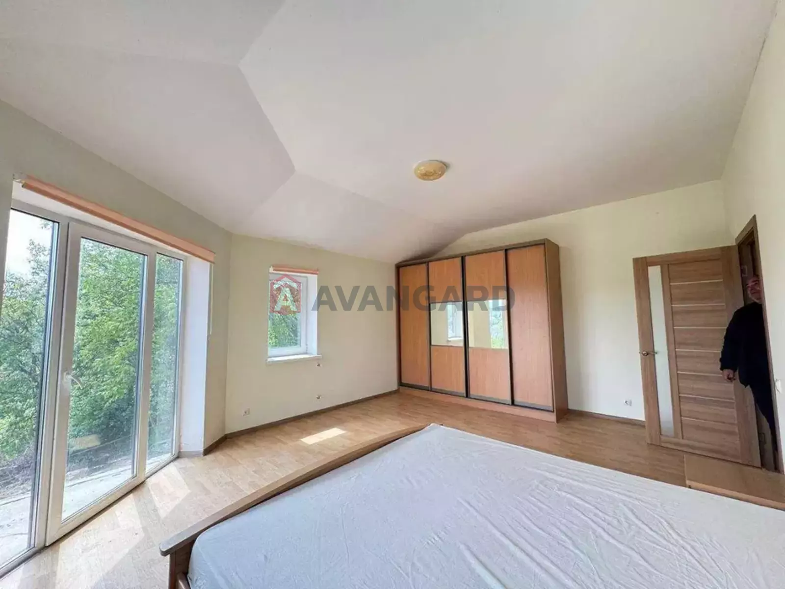 280 ��.�. ���� 3