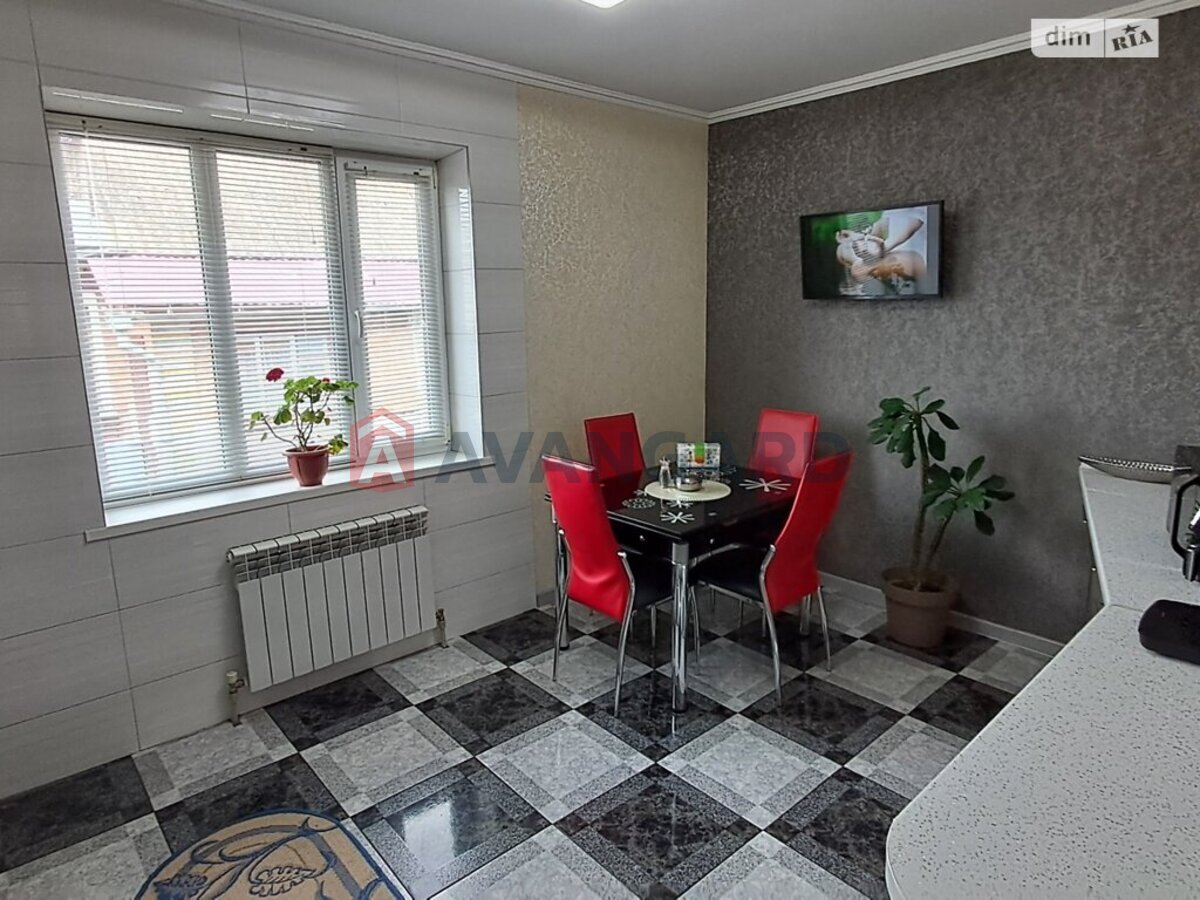 �������, 90 ��.�. ���� 11