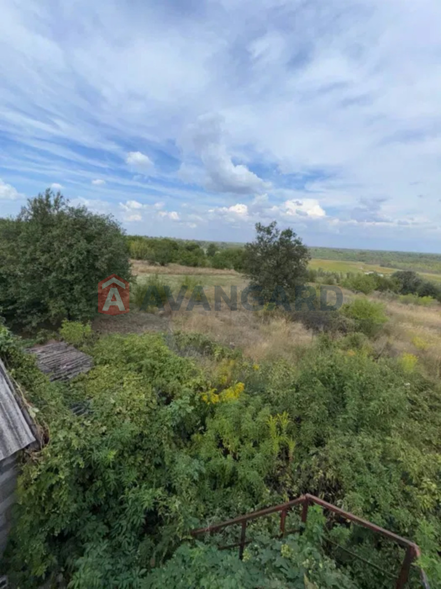 �������, 70 ��.�. ���� 8