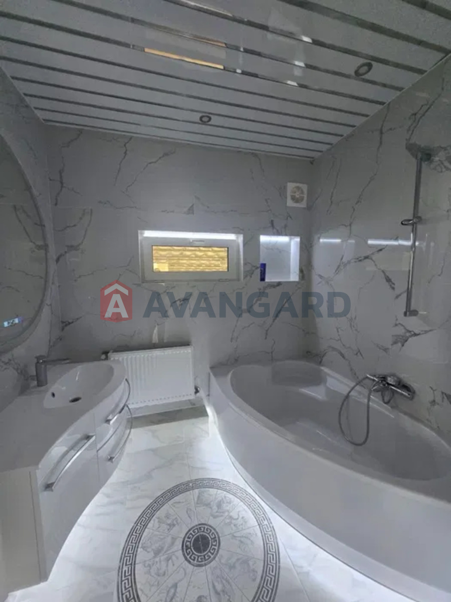 ���, 120 ��.�. ���� 28