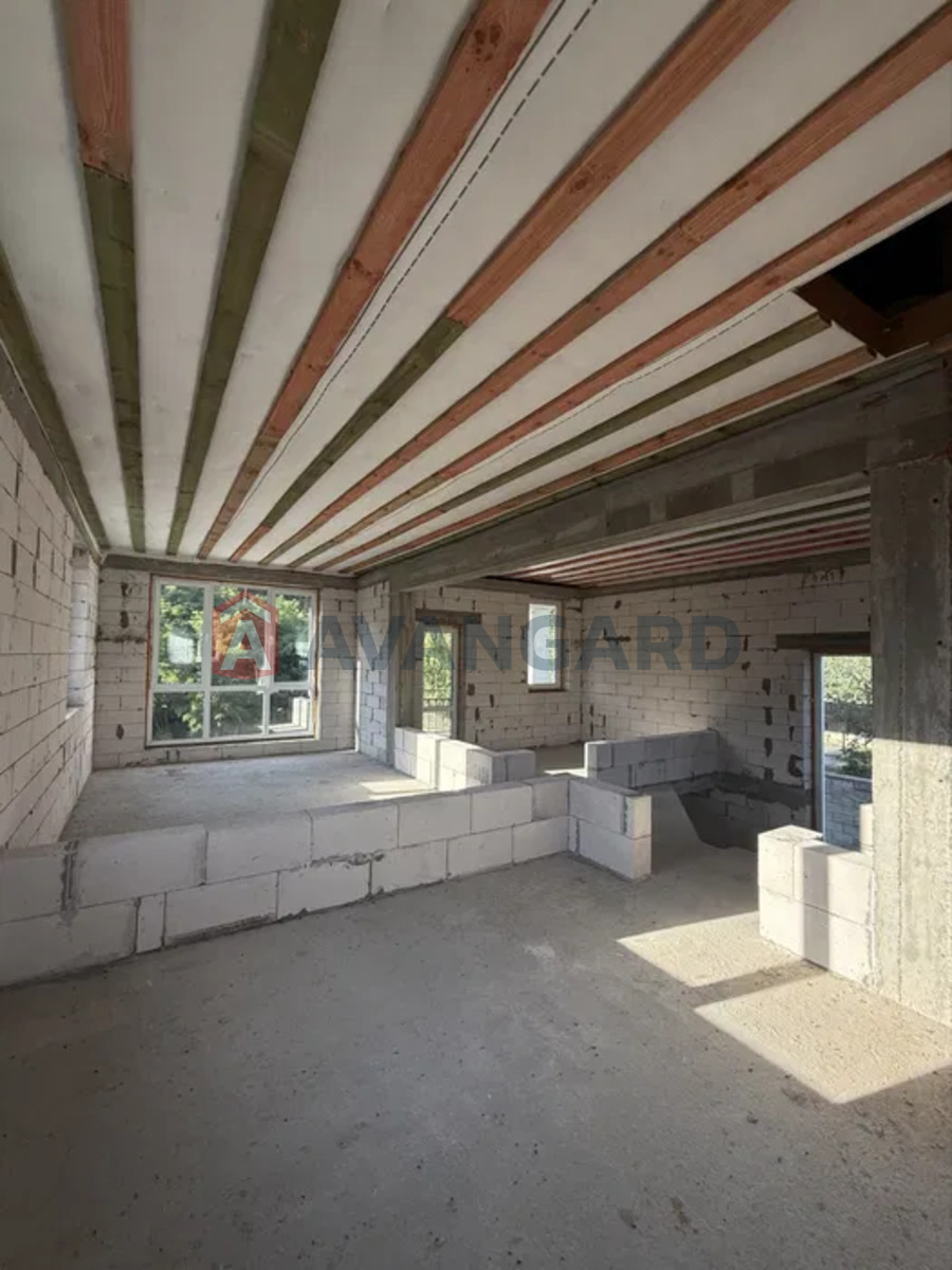 �������, 125 ��.�. ���� 6