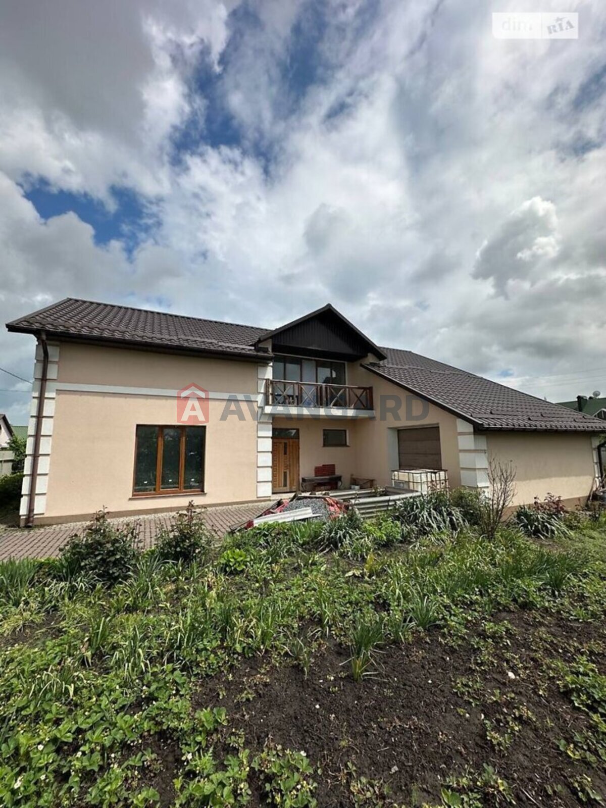 �������, 295 ��.�. ���� 1