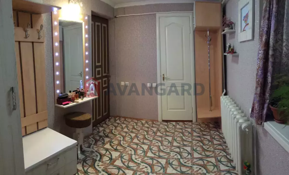 �������, 110 ��.�. ���� 6