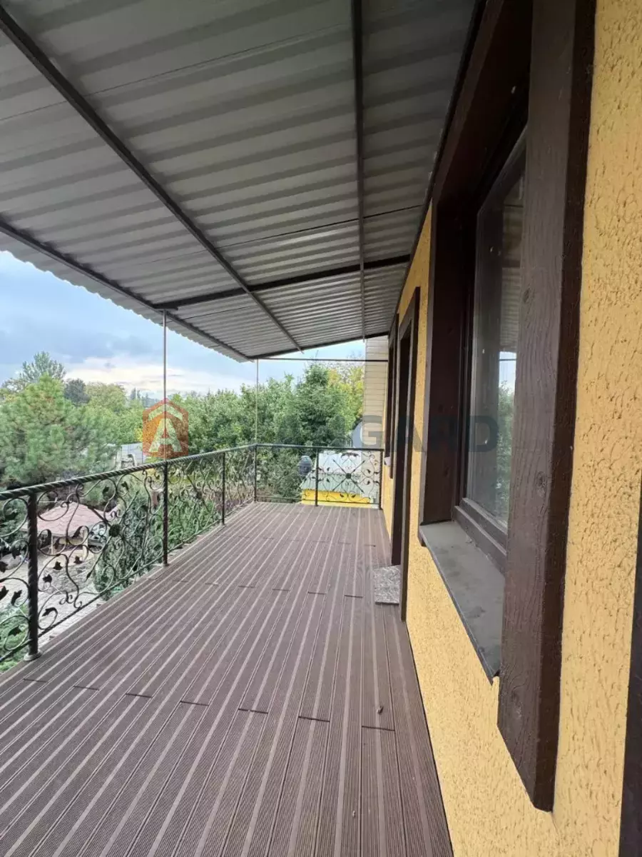 �������, 100 ��.�. ���� 14