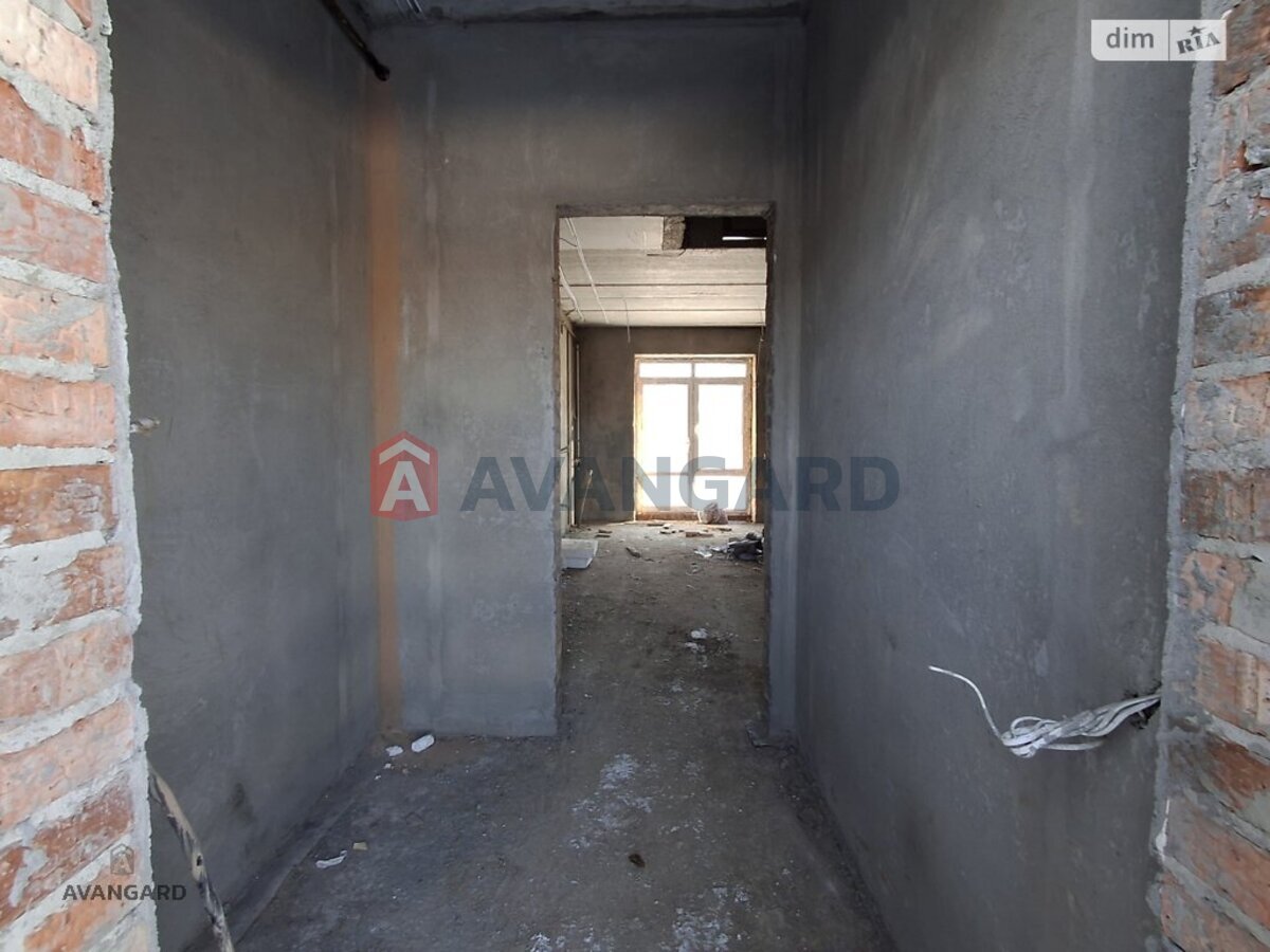 ��������, 75 ��.�. ���� 4