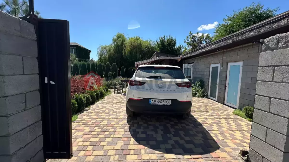 ����, 100 ��.�. ���� 1