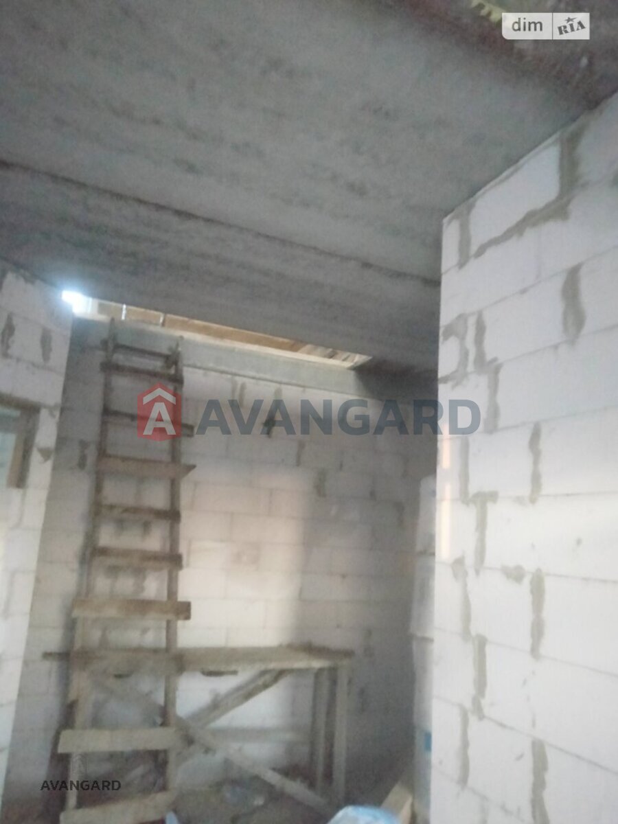 �������, 90 ��.�. ���� 8