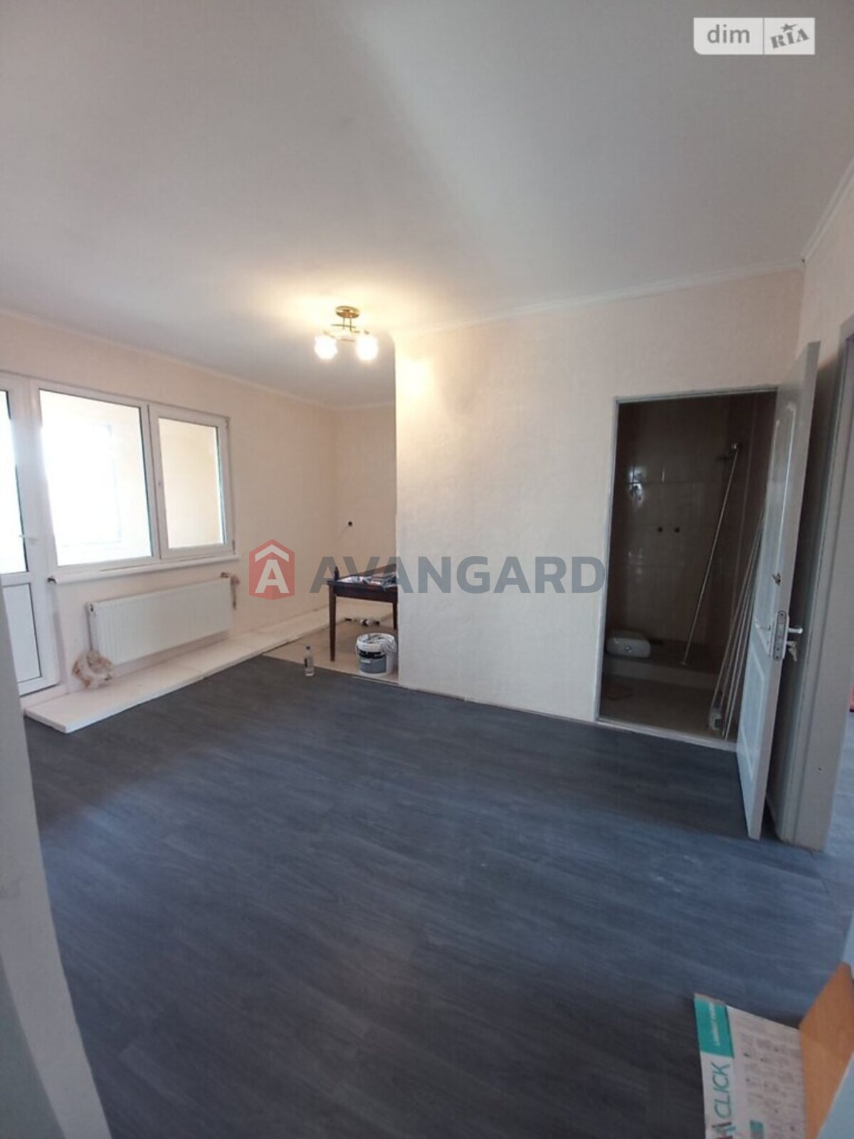 �������, 165 ��.�. ���� 13