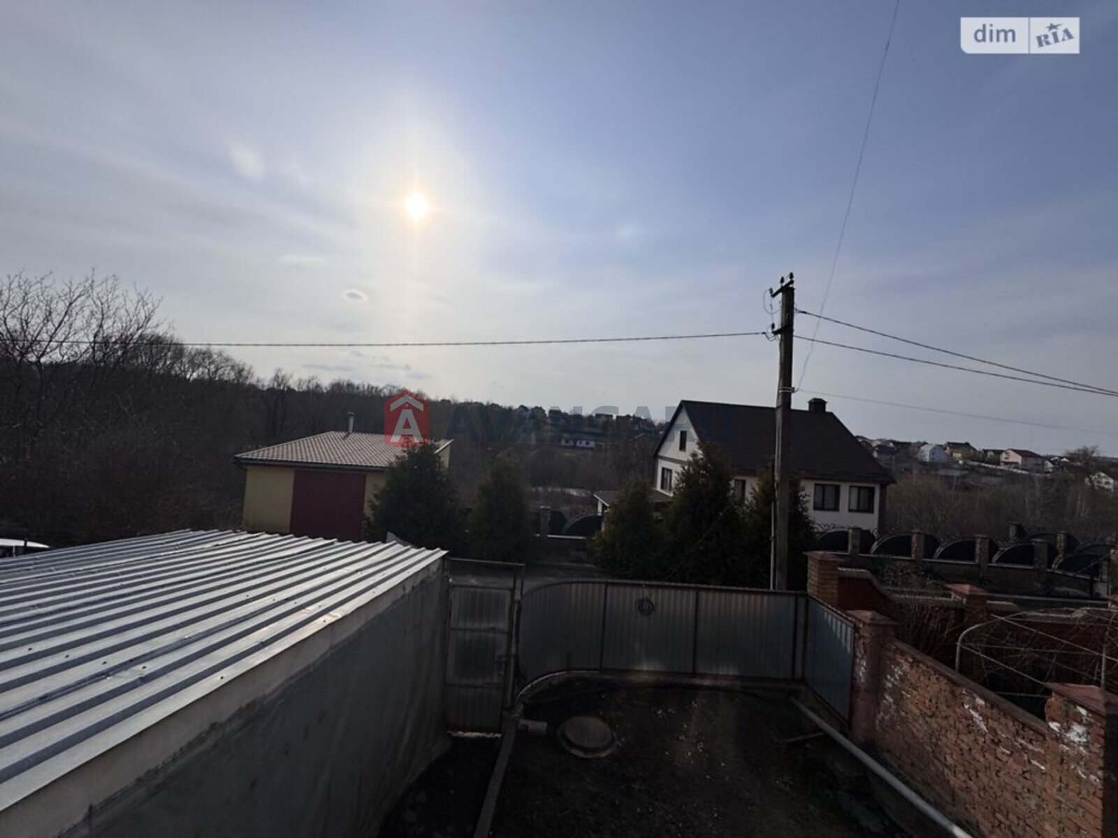 �������, 300 ��.�. ���� 16