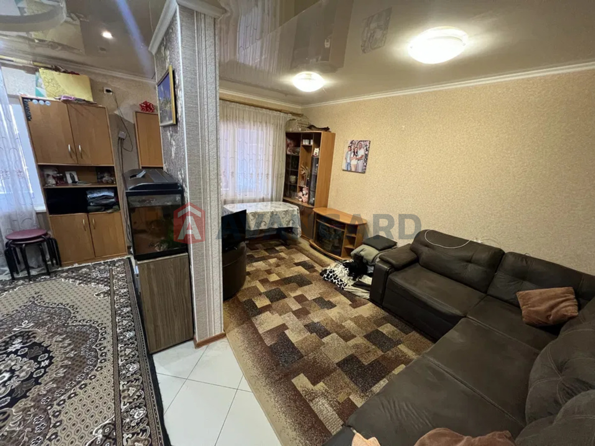 ��������, 94 ��.�. ���� 1