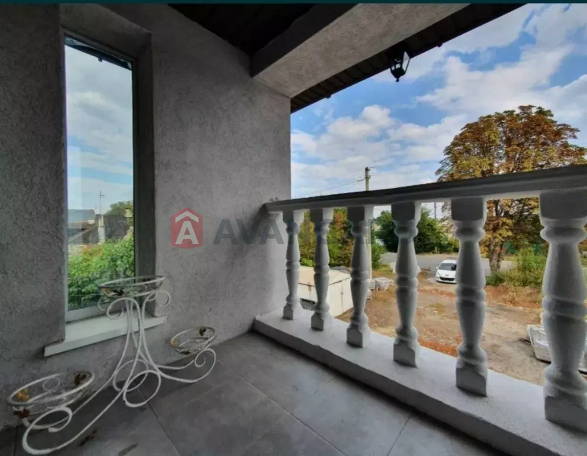 �������, 210 ��.�. ���� 2