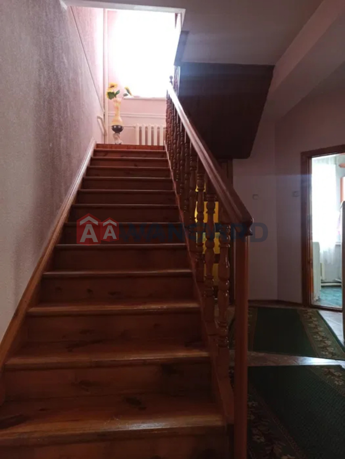 �������, 184 ��.�. ���� 10