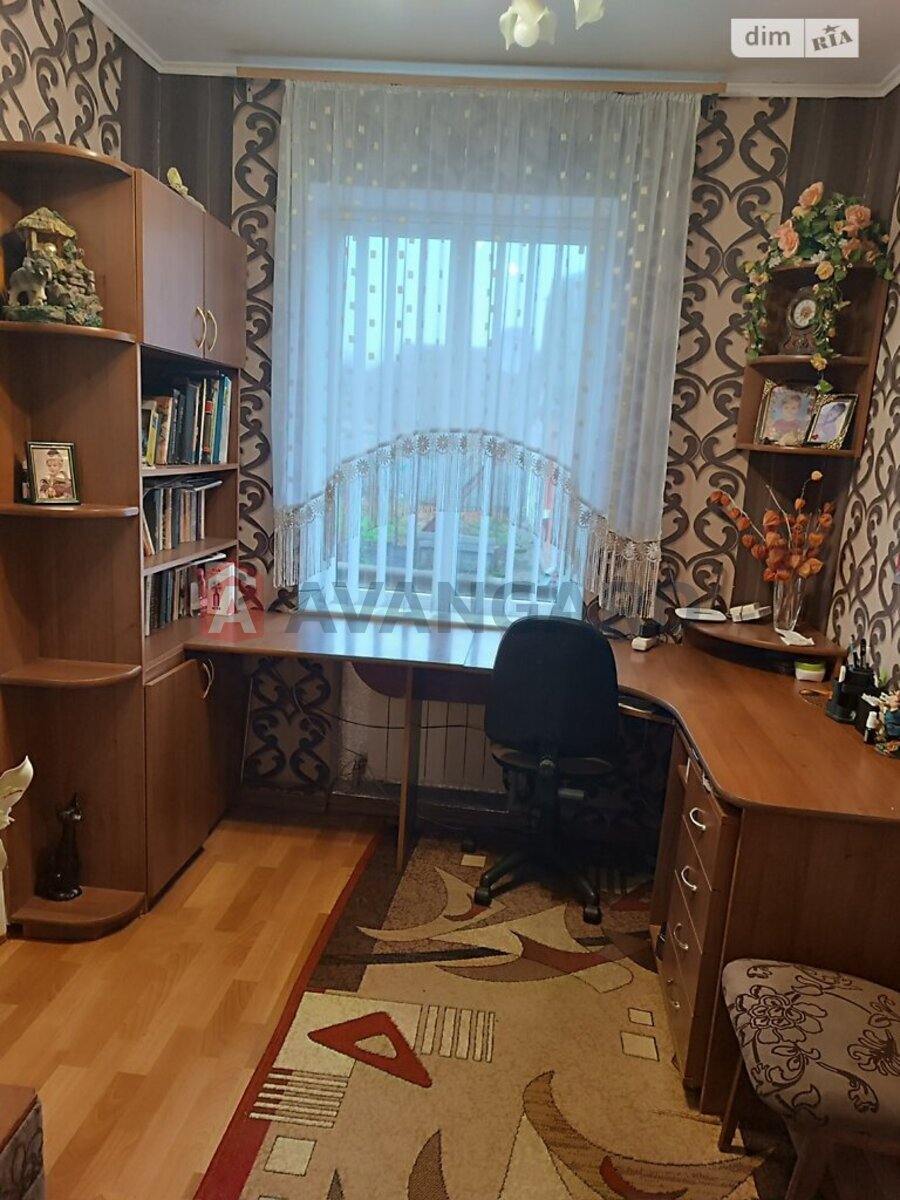 �������, 84 ��.�. ���� 8