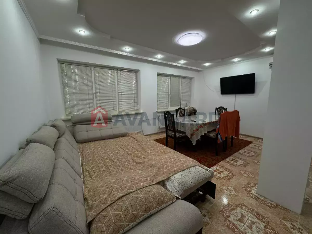 �������, 110 ��.�. ���� 1