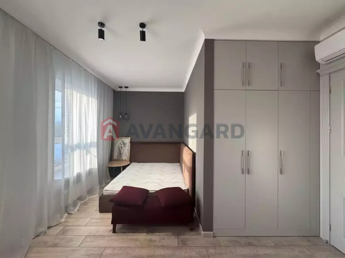 �������, 174 ��.�. ���� 18