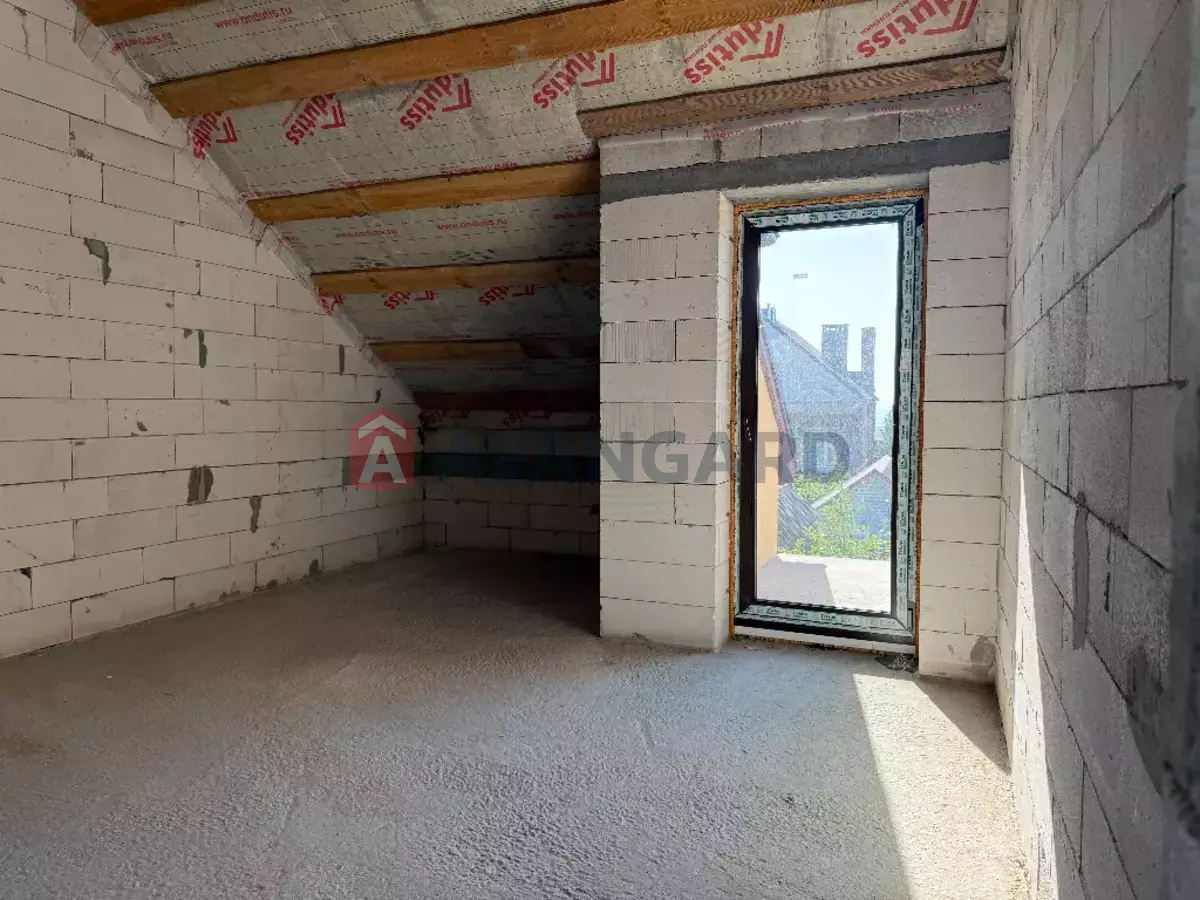 �������, 175 ��.�. ���� 11