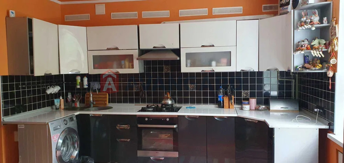 �������, 120 ��.�. ���� 10