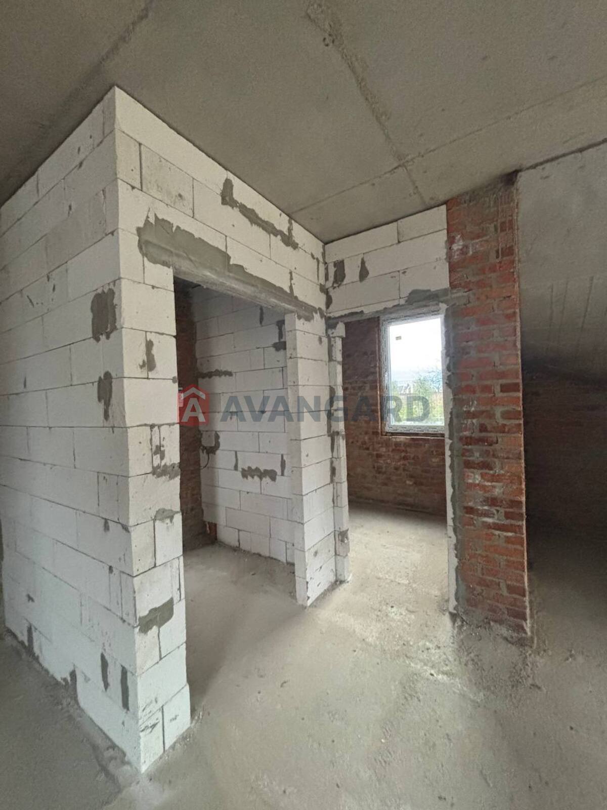 �������, 110 ��.�. ���� 16