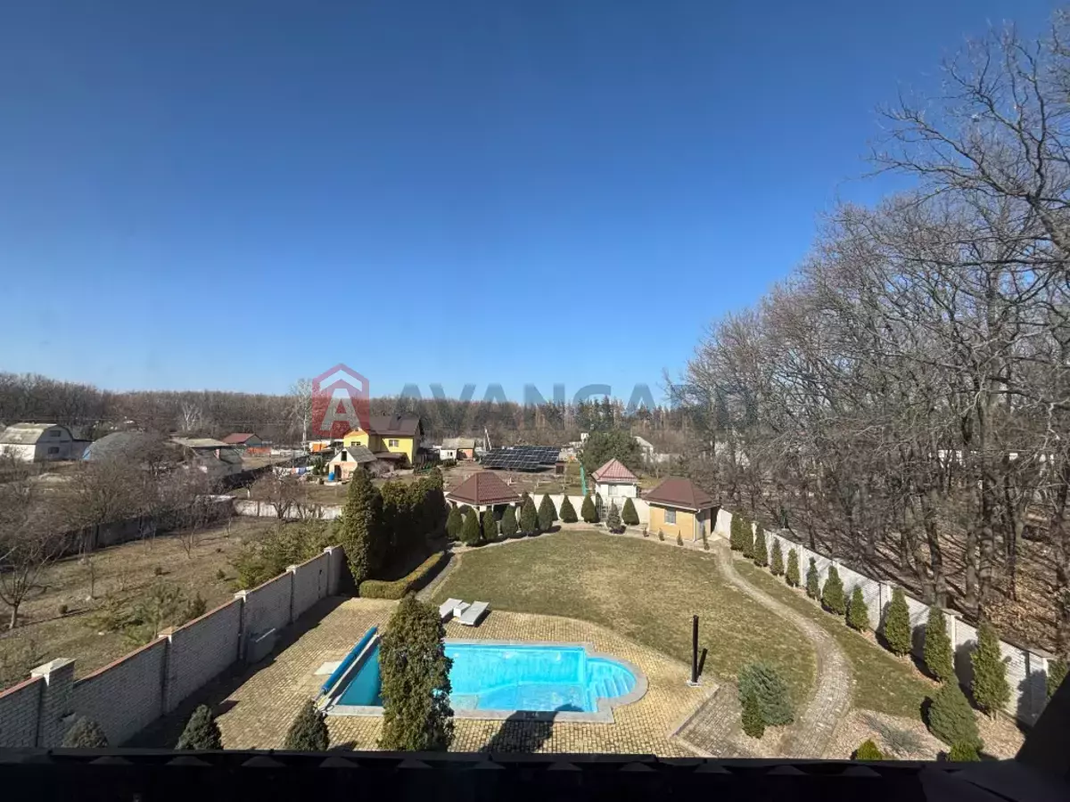 �������, 296 ��.�. ���� 17