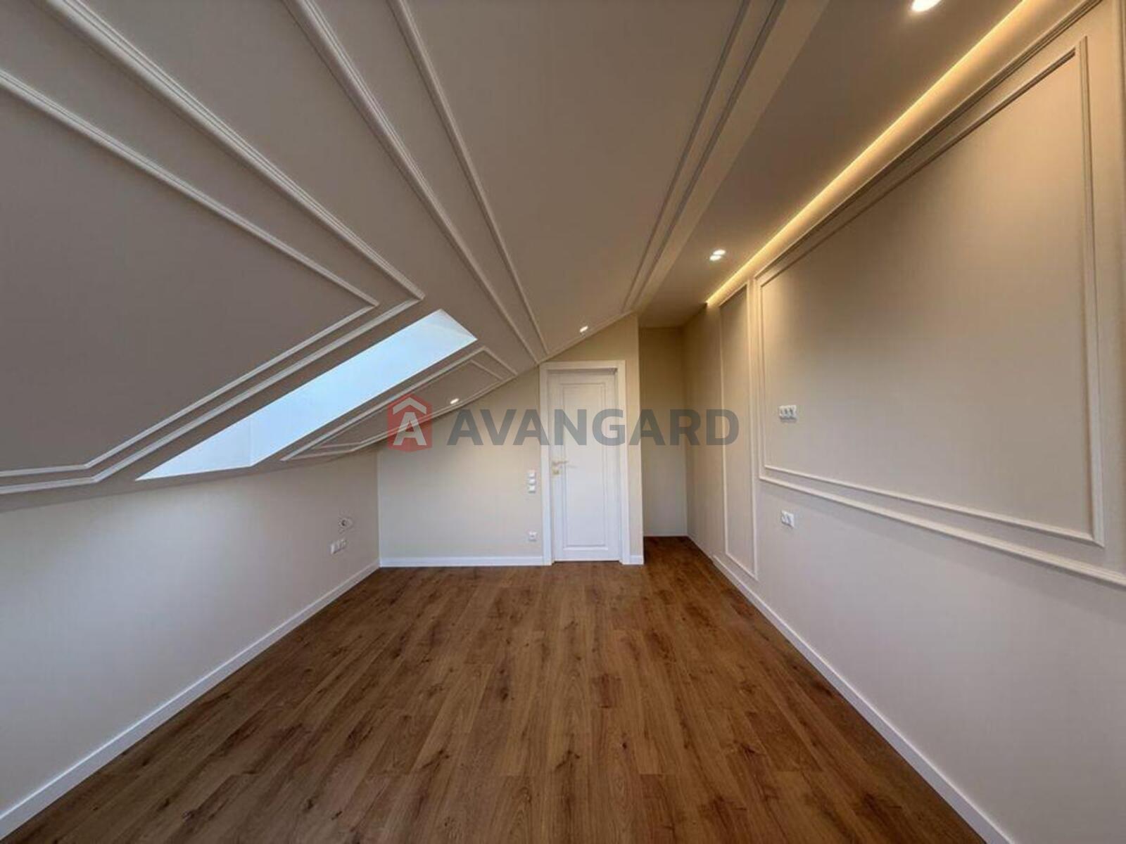 150 ��.�. ���� 9