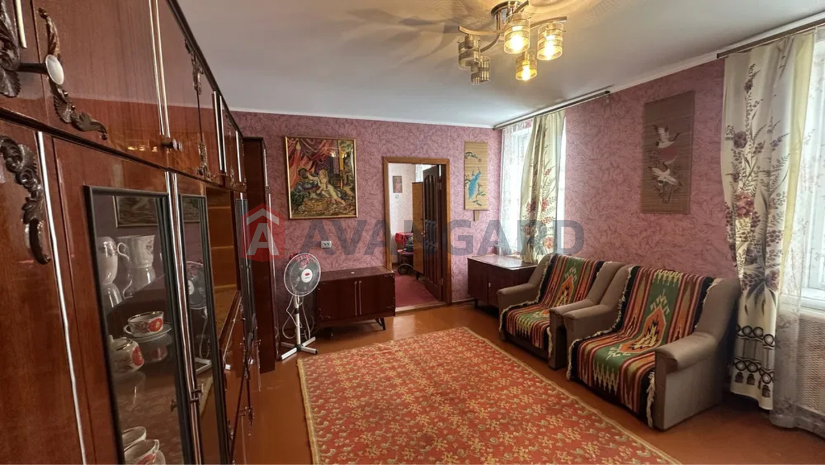 ������� �������, 77 ��.�. ���� 9