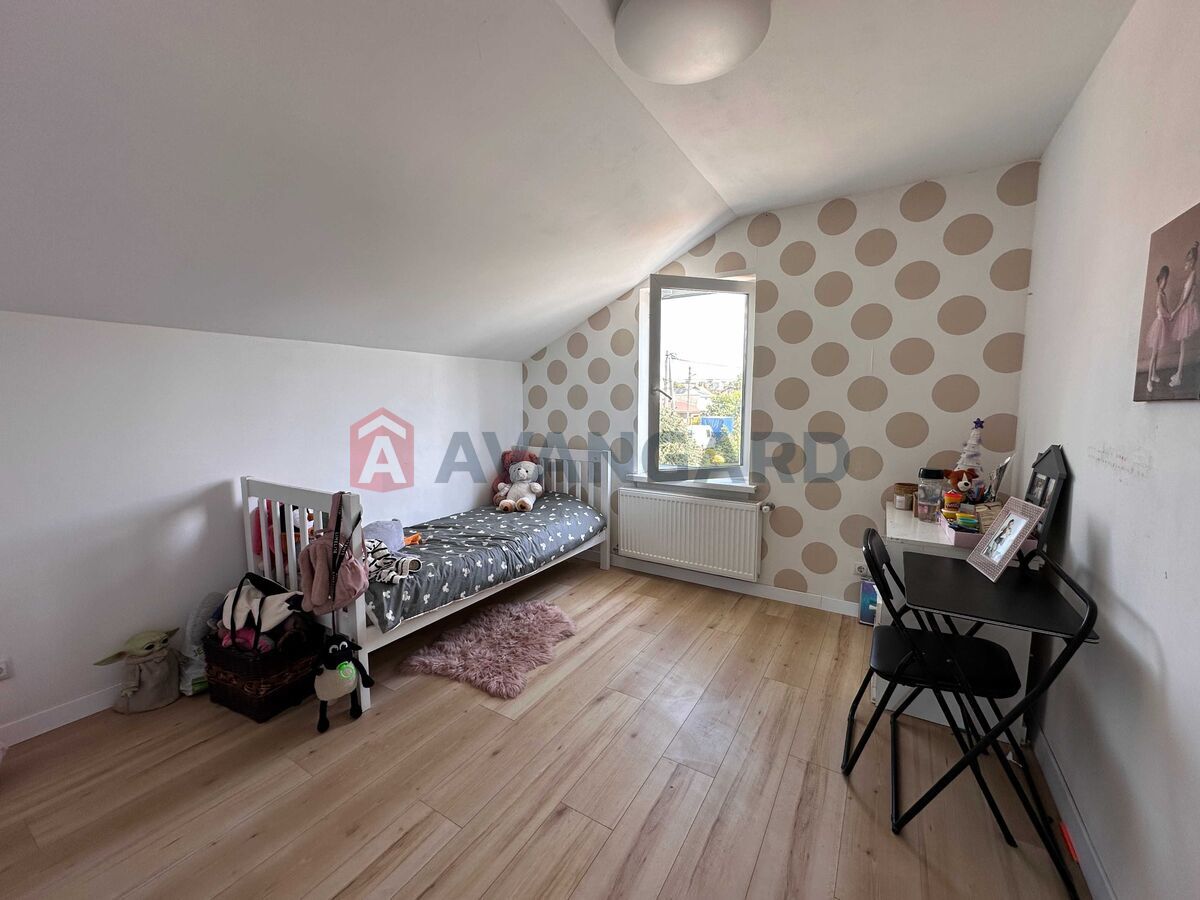 �������, 194 ��.�. ���� 10