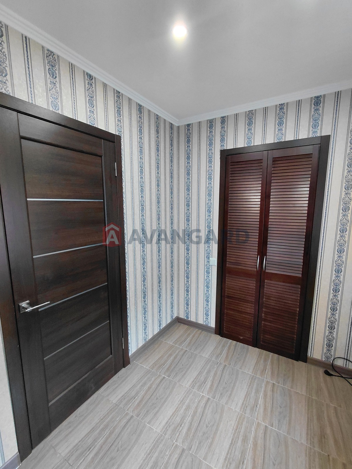 �������, 90 ��.�. ���� 12